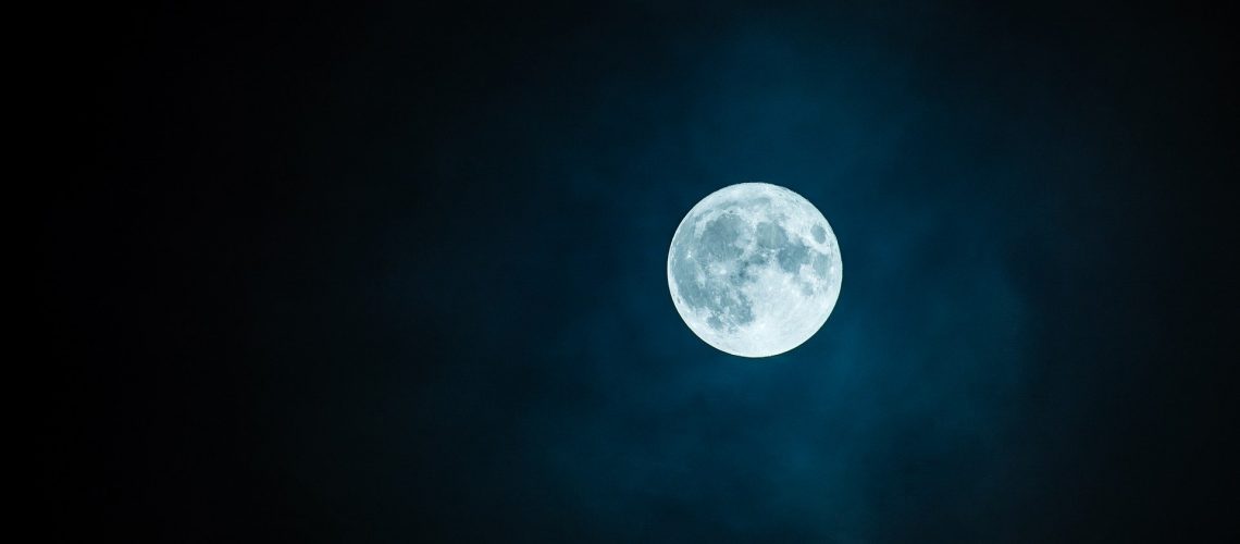 moon-1859616_1920